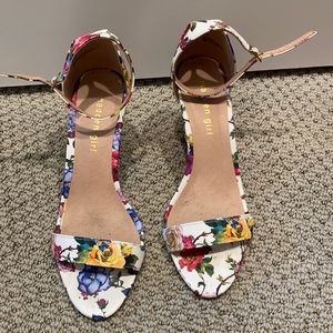 Floral print block heel